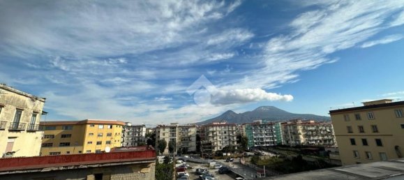 5 rooms Apartment in Portici, Italy No. 145678 32