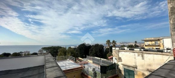 5 rooms Apartment in Portici, Italy No. 145678 27