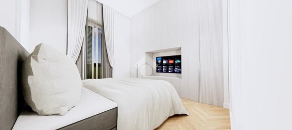 5 rooms Apartment in Portici, Italy No. 145678 5