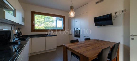 Villa de 8 divisões em Udine, Italy N.º 349593 11