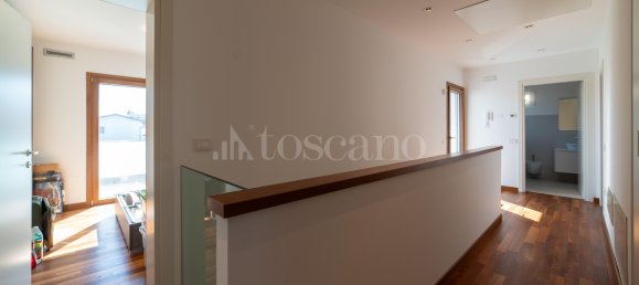 Villa de 8 divisões em Udine, Italy N.º 349593 32