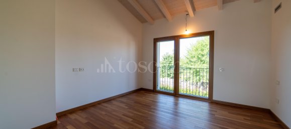 Villa de 8 divisões em Udine, Italy N.º 349593 20