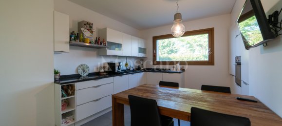 Villa de 8 divisões em Udine, Italy N.º 349593 10