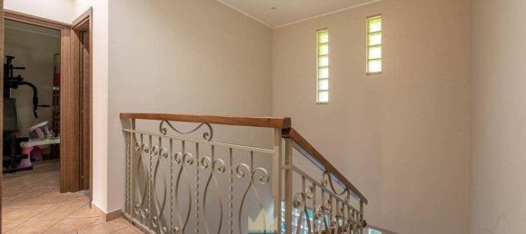 5 rooms Villa in Palermo, Italy No. 37265 43