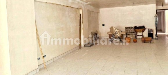 Гараж с 1 спальней в Карини, Италия № 337304 3