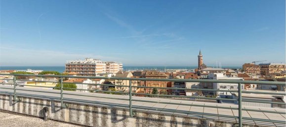 5-Zimmer Penthouse in Civitanova Marche, Italy, Nr. 151850 12