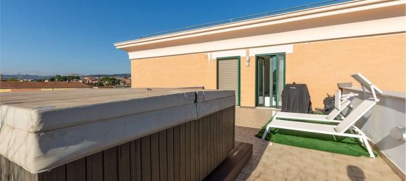 5-Zimmer Penthouse in Civitanova Marche, Italy, Nr. 151850 30