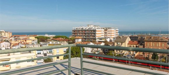 5-Zimmer Penthouse in Civitanova Marche, Italy, Nr. 151850 13