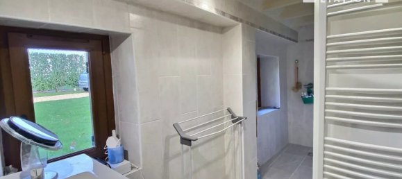 Casa de 5 dormitorios en Sarthe, France No. 293119 21