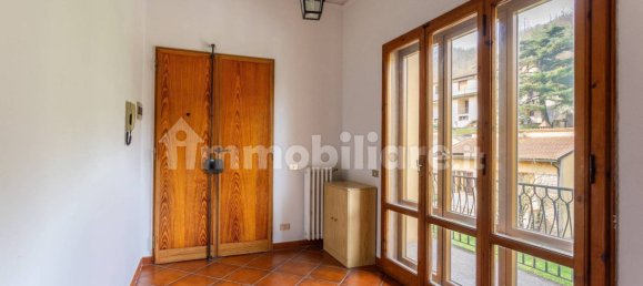 3 غرف نوم شقة في Vaglia, Italy رقم 49033 4