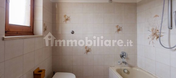 3 غرف نوم شقة في Vaglia, Italy رقم 49033 40