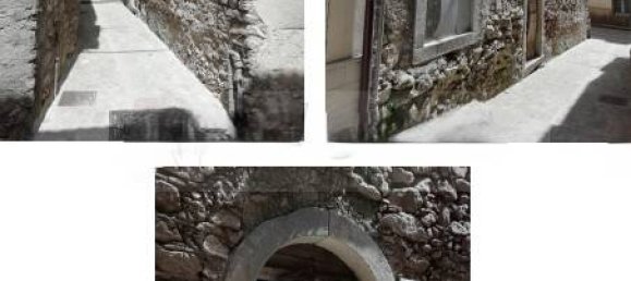 6 bedrooms House in Montalbano Elicona, Italy No. 38199 5