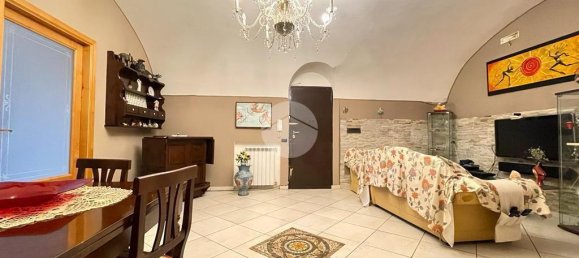 3-Zimmer Wohnung in Naples, Italy, Nr. 77726 3