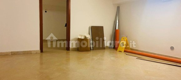 Propiedad comercial de 5 habitaciónes en Palermo, Italy No. 44230 36