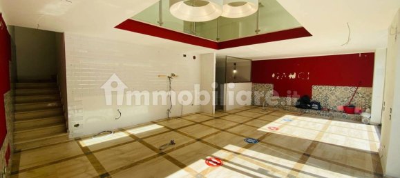 Propiedad comercial de 5 habitaciónes en Palermo, Italy No. 44230 5