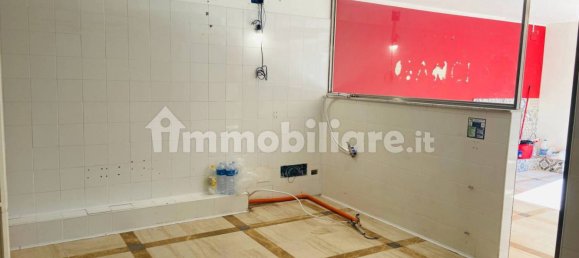 Propiedad comercial de 5 habitaciónes en Palermo, Italy No. 44230 10