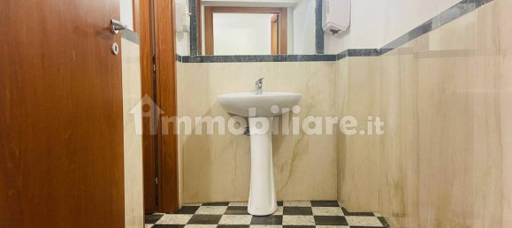 Propiedad comercial de 5 habitaciónes en Palermo, Italy No. 44230 48