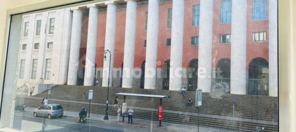 Propiedad comercial de 5 habitaciónes en Palermo, Italy No. 44230 20