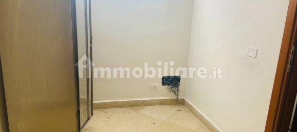 Propiedad comercial de 5 habitaciónes en Palermo, Italy No. 44230 43