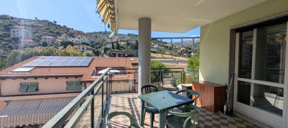 Apartamento T3 em Sanremo, Italy N.º 376624 22
