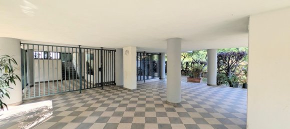 Apartamento T3 em Sanremo, Italy N.º 376624 2