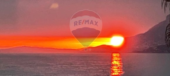 2 Schlafzimmer Wohnung in Ventimiglia, Italy, Nr. 327930 9