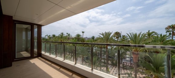 Apartamento de 4 dormitorios en Alicante, Spain No. 153309 40