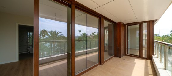 Apartamento de 4 dormitorios en Alicante, Spain No. 153309 39