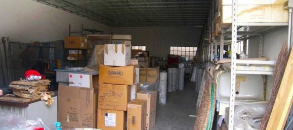 400m² Commercial property in Sinalunga, Italy No. 61312 17