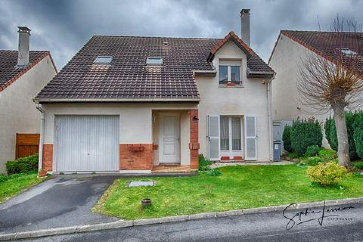 Дом с 3 спальнями в Сержи, Франция № 30978