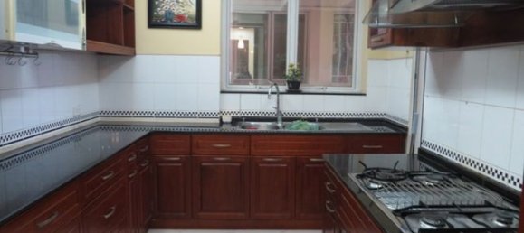 4 bedrooms Apartment in Tay Ho, Vietnam No. 4447 4