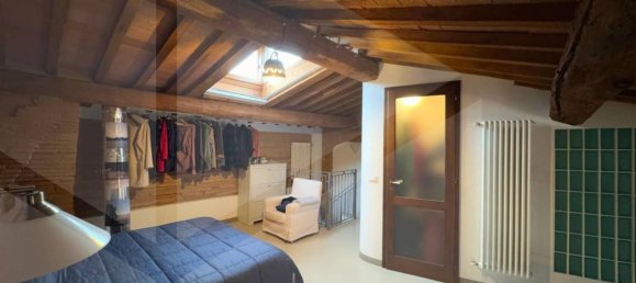 7-salle Appartement à Peccioli, Italy No. 23016 8