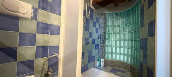 7-salle Appartement à Peccioli, Italy No. 23016 11