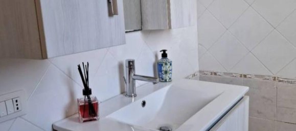 Apartamento de 3 divisões em Cagliari, Italy N.º 38539 20