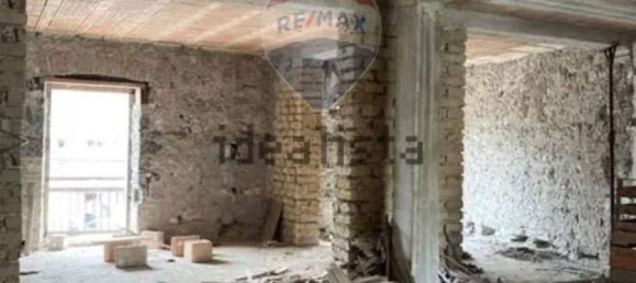 Casa de 4 habitaciónes en Santi Cosma e Damiano, Italy No. 275337 4