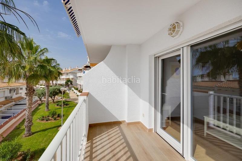 Apartamento de 2 dormitorios en Alicante, Spain No. 237129