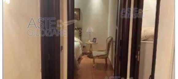 8 rooms Apartment in Ottaviano, Italy No. 10979 51