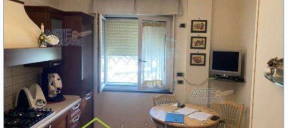 8 rooms Apartment in Ottaviano, Italy No. 10979 62