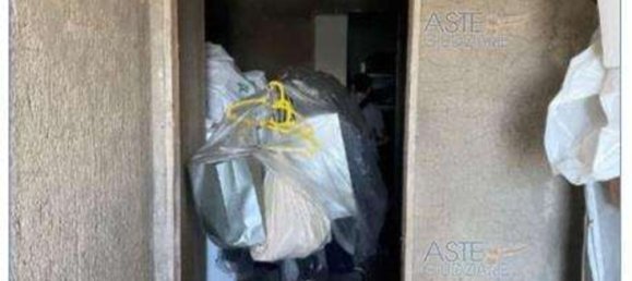 8 rooms Apartment in Ottaviano, Italy No. 10979 61