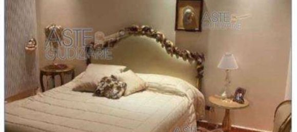 8 rooms Apartment in Ottaviano, Italy No. 10979 8