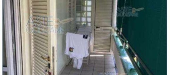 8 rooms Apartment in Ottaviano, Italy No. 10979 33