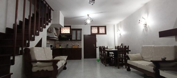 Дом с 4 комнатами в Рим, Италия № 8687 27