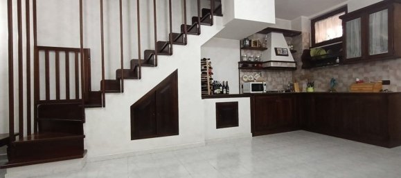 Дом с 4 комнатами в Рим, Италия № 8687 34