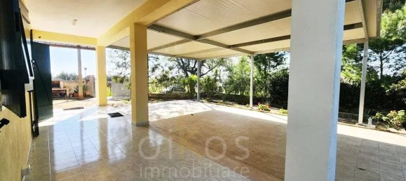 2 bedrooms Villa in Oria, Italy No. 281839 11