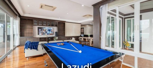 5 bedrooms Villa in Bang Sare, Thailand No. 26344 8