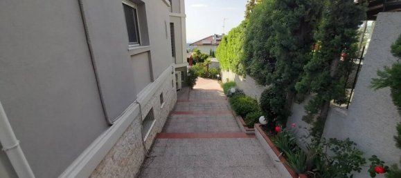 7 bedrooms Villa in Thessaloniki, Greece No. 1516 3