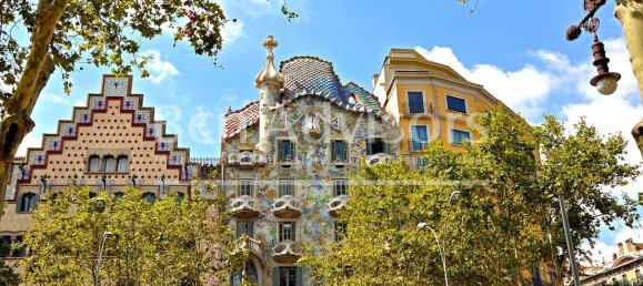 4 bedrooms Apartment in Barcelona, Spain No. 17992 19
