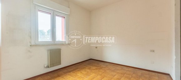 2 rooms Apartment in Settimo Milanese, Italy No. 136029 12