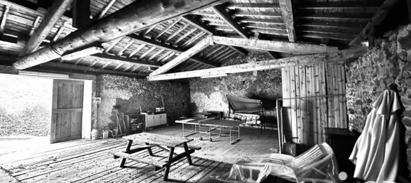 3 Schlafzimmer Haus in Loire, France, Nr. 359252 2