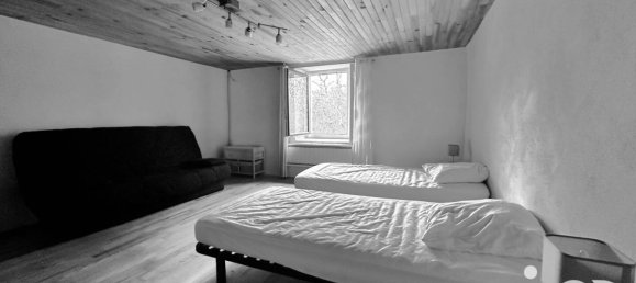 3 Schlafzimmer Haus in Loire, France, Nr. 359252 5